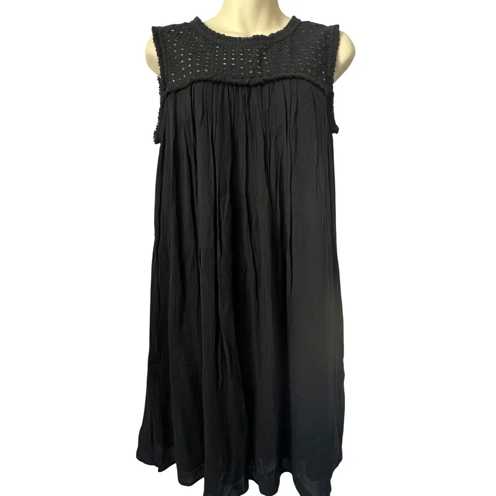 Tommy Bahama Womens Eyelet Crochet Black Fringe Dress M Black Boho Coastal Beach - Picture 1 of 9